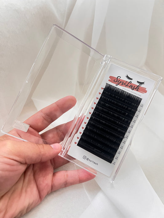 Cashmere Matte Lashes 0.03 CC